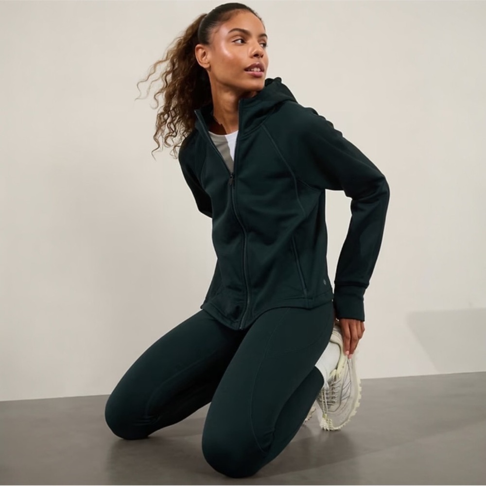 NWT Athleta Altitude Edge Jacket in color Cypress - Picture 7 of 9